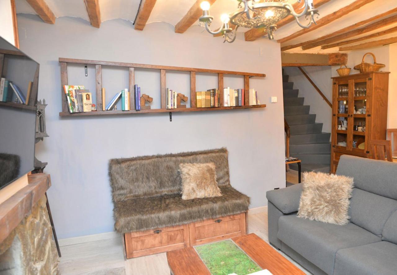 ラ・ポブラ・ダ・リリェートTriplex Rustico-Moderno Hasta 18 Plazas - Pobla De Lilletアパートメント エクステリア 写真